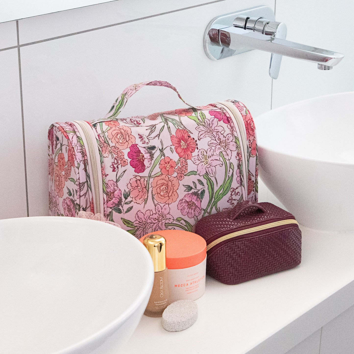 Essential Hanging Cosmetic Bag - Fleur Rose