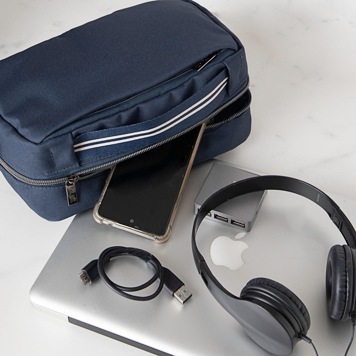 Men's Kit – Large Travel Bag in Navy