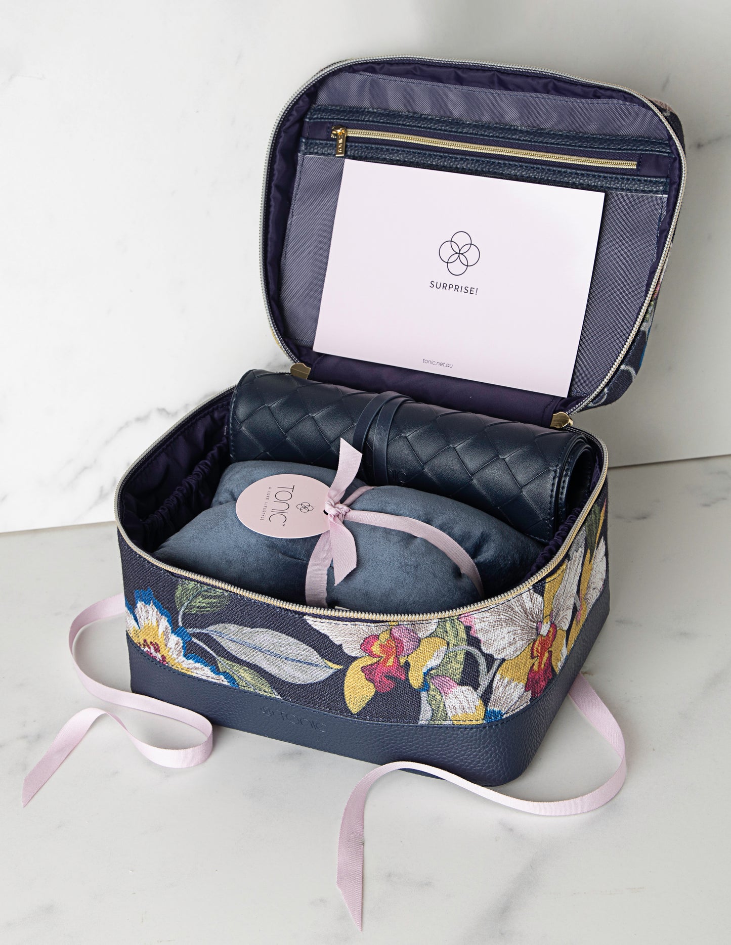 Chic Beauty Gift